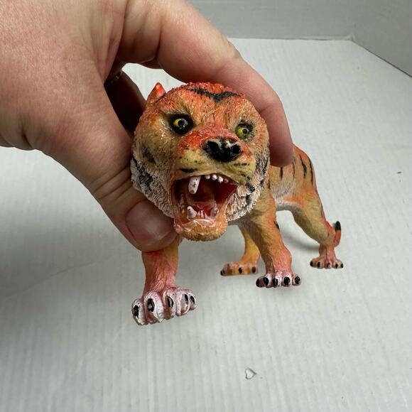 Jumbo Tiger Action Figure Animal Toy Lucky Star 12" Long - Picture 10 of 10